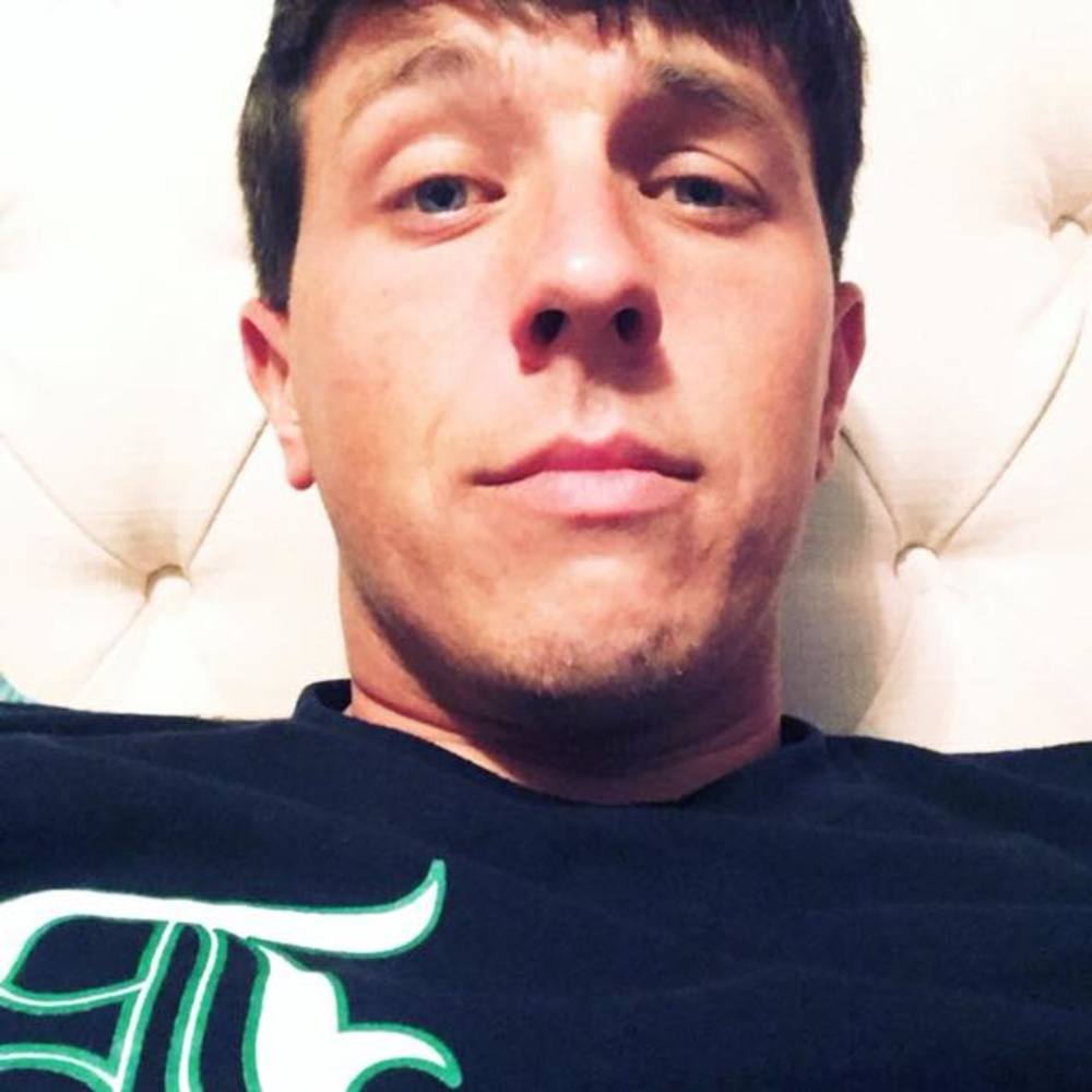 Meet your Posher, Cory